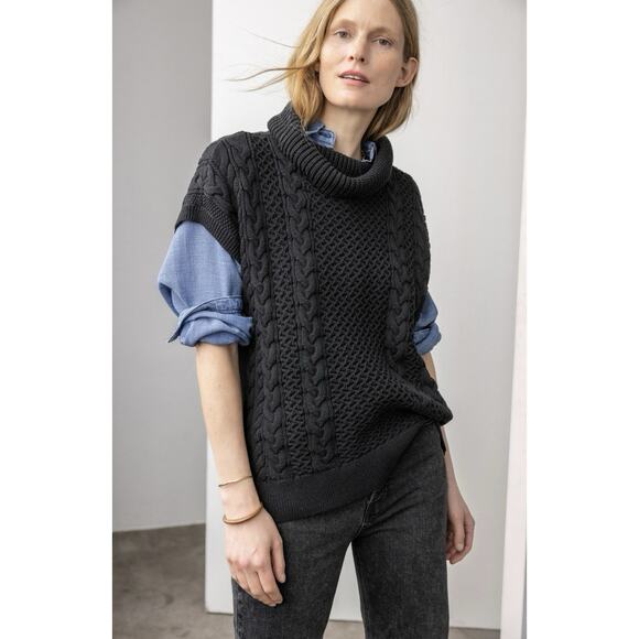 Lilla P Turtleneck Fisherman Boxy Chunky Cable Knit Sleeveless Poncho Sweater - Picture 1 of 5